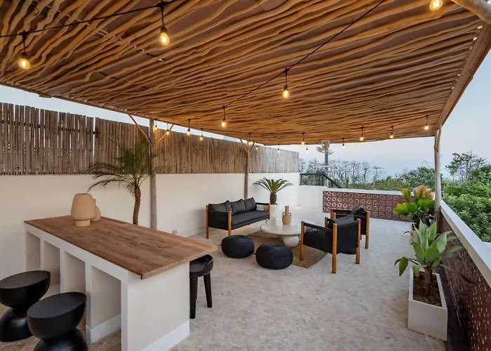 Ferienhaus Sea-view Rooftop & Pool - 5min To Ocean - 2 Br