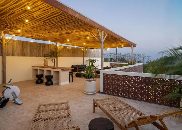 Sea-view Rooftop & Pool - 5min To Ocean - 2 Br Ferienhaus Uluwatu